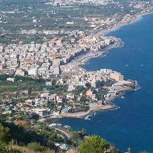 https://calipso-1.sicilyhotelsitaly.net